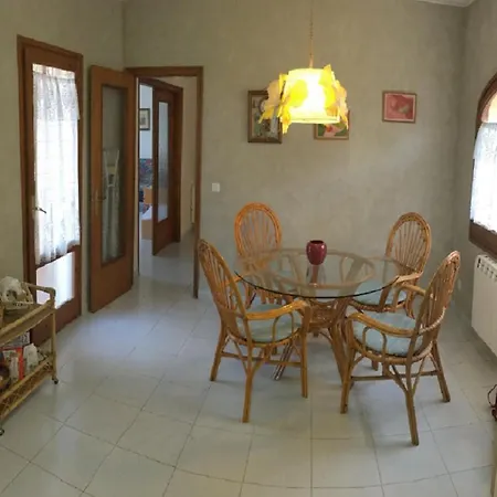 For Eight Guests