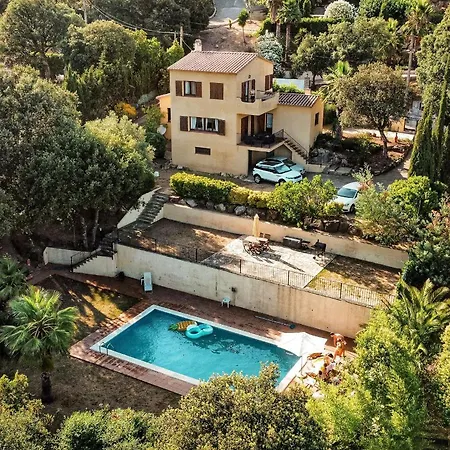 Villa For Eight Guests